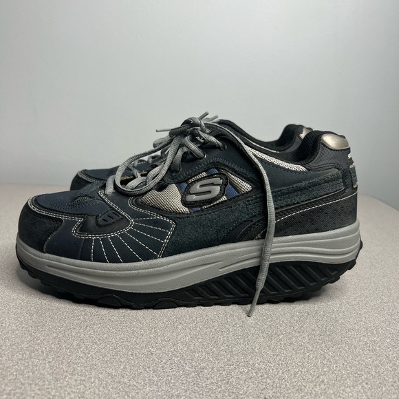 Skechers Sport Men's Shape Ups XT Regimen Fitness Shoe - Picture 9 of 11